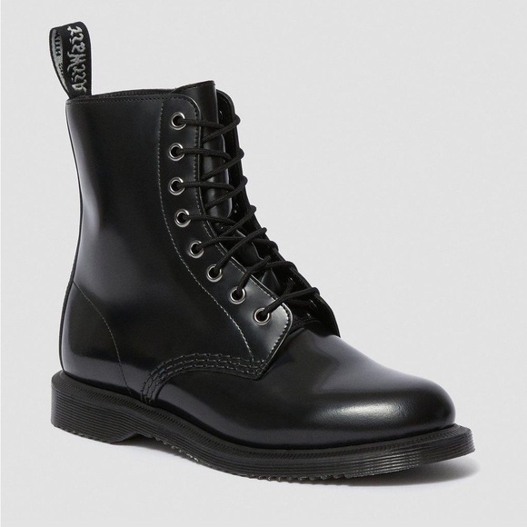 Dr Martens Elsham Boot - Picture 1 of 8